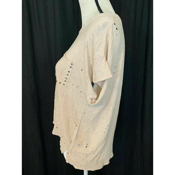 olivaceous Light Pink Short Sleeve Top T Shirt - Picture 3 of 6